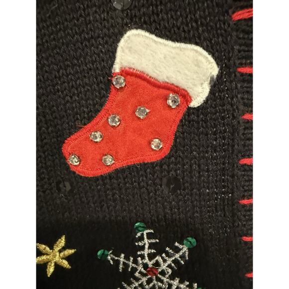 VTG Nutcracker Black Christmas Sweater Vest Buttoned Size Large Santa Candy Cane - Picture 7 of 10